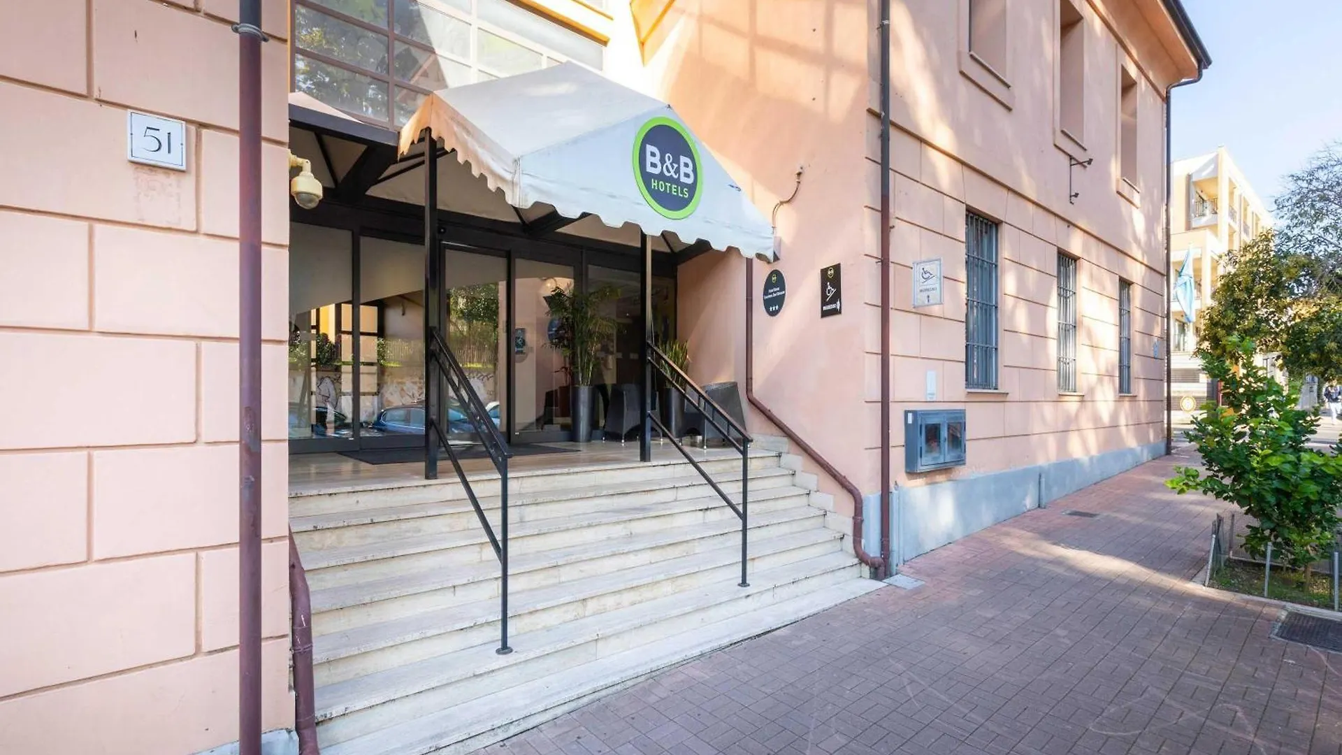 Dove Dormire vicino a San Giovanni in Laterano: 15 Hotel Low Cost